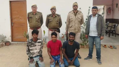 मण्ड्रेला में एक ही रात में तीन दुकानों का ताला तोड़कर चोरी मामले में तीन गिरफ्तार