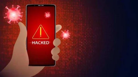 स्मार्टफोन में दिखे ये 5 संकेत तो समझ लीजिए हैक हो गया आपका फोन, इग्नोर किया तो बुरे फसेंगे