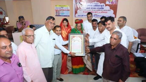 सेवा से बड़ा कोई परोपकार नहीं और दान से बड़ा कोई पुण्य नहीं – ओमनाथ महाराज