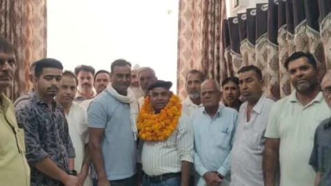 मंडावा कॉंग्रेस ब्लॉक उपाध्यक्ष बनने पर ज़ाकिर झुंझुनुवाला का स्वागत