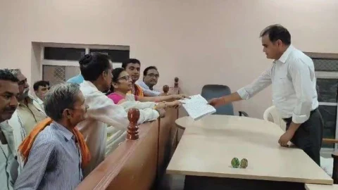 कटानी रास्तों पर अतिक्रमण हटाने की मांग