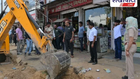 सीकर में सीएम दौरे से पहले सांवली सर्किल से अतिक्रमण हटाया