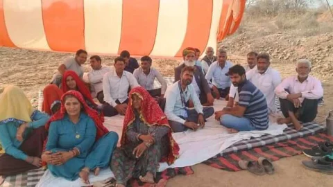 ग्रामीणों की हुंकार, अवैध खनन पर अब आर या पार