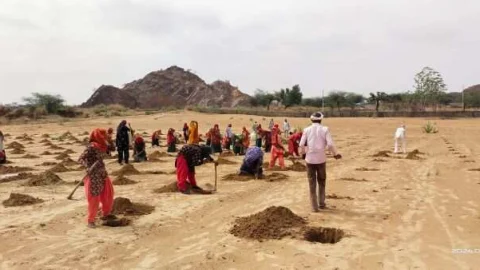 महात्मा गांधी नरेगा श्रमिकों के कार्य समय में परिवर्तन