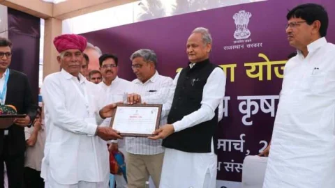 राजस्थान मिलेट्स कॉन्क्लेव 2023 में सीकर के प्रगतिशील कृषक हनुमाना राम राज्य स्तर पर सम्मानित