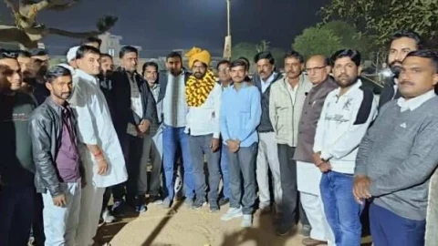 ब्लॉक अध्यक्ष बनने पर गौरीशंकर गुर्जर का ग्रामीणों ने किया स्वागत