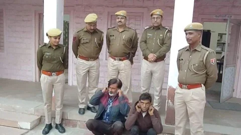 श्री संकट मोचन हनुमान मंदिर में चोरी करने वाले चोरों को 6 घंटे में किया गिरफ्तार