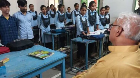 मंत्री दिलावर सर की क्लास, बच्चों को बताएं पॉलिथीन उपयोग करने के नुकसान