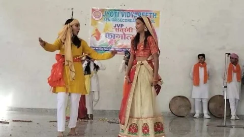 ज्योति विद्यापीठ स्कूल में मनाया फागोत्सव