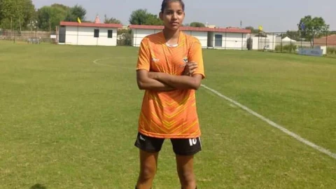 राउमावि थोरासी की ज्योति कंवर, कोमल कंवर का राष्ट्रीय स्तर पर चयन