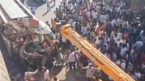 कमूल एनजीओ ने सीकर दुर्घटना के संबंध मे जिला कलेक्टर को दिया ज्ञापन