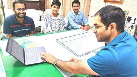 ऑनलाईन जारी किए बीमा परिपक्वता के भुगतान आदेश