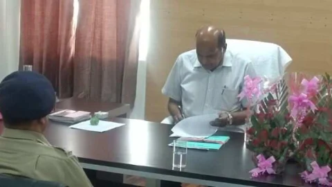 सीकर संभाग विशेषाधिकारी डॉ. यादव ने पदभार संभाला