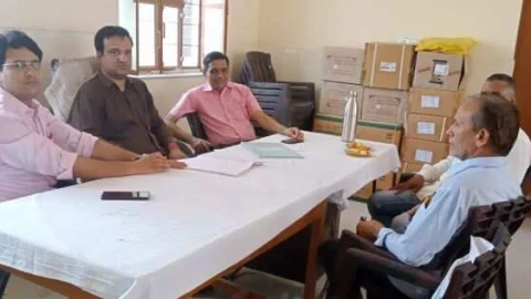 अतिरिक्त मुख्य चिकित्सा एवं स्वास्थ्य अधिकारी डॉक्टर हर्षल चौधरी ने किया निरीक्षण