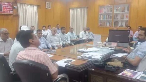 डीएमएफटी मैनेजिंग कमेटी की बैठक हुई आयोजित