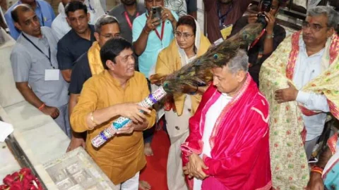 मुख्यमंत्री अशोक गहलोत ने श्याम धणी के दरबार में नवाया शीश