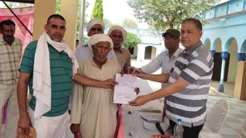 30 वर्षों से राजस्व रिकॉर्ड में गलत अंकित था पिता का नाम