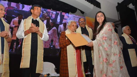 डॉ दिव्या बनी सुपरस्पेशलिस्ट गैस्ट्रोसर्जन