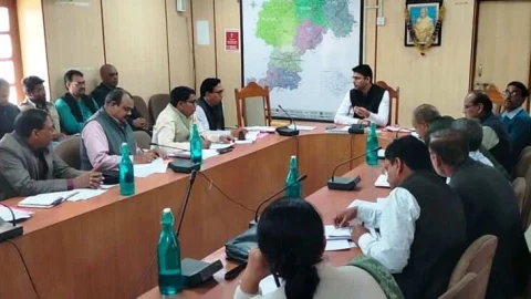 विद्यालयों में सुविधाओं के विस्तार के लिए हो काम – सिहाग