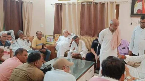 आमजन की समस्याओं का निपटारा प्राथमिकता से करें – महर्षि