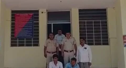 40 किलो डोडा पोस्त छीलका जब्त कर दो तस्करों को किया गिरफ्तार