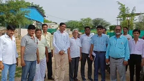 राजस्थान गौ सेवा आयोग के उपाध्यक्ष राजपुरोहित ने किया श्री राजलदेसर गौशाला का निरीक्षण