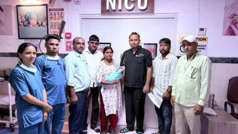 पालना गृह में मिली बालिका पूर्णतया स्वस्थ, अस्पताल से किया डिस्चार्ज