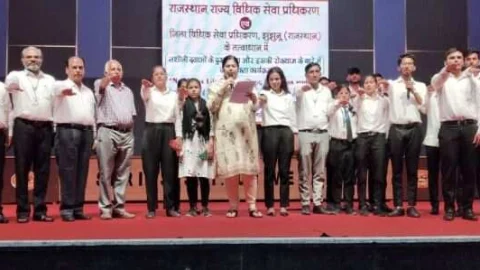 जेजेटी यूनिवर्सिटी में नुक्कड़ नाटक कर नशीले पदार्थाे से दूर रहने का दिया संदेश