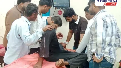 चूरू: पिकअप से गिरा युवक, सिर व कान में गंभीर चोट