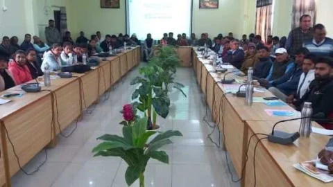 मानक चिन्ह की जानकारी देने के लिए सरपंचो व वीडीओ की एक दिवसीय कार्यशाला