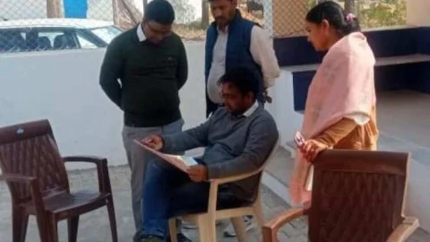 गणेशपुरा में सीएचओ मिली अनुपस्थित