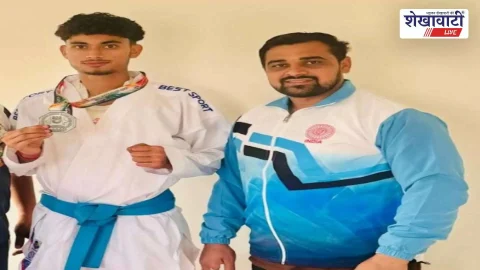 Churu News : आर्यन ने नेशनल कराटे में जीता रजत पदक