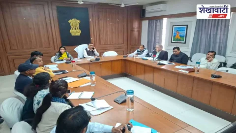 सीकर में साप्ताहिक समीक्षा बैठक, पंचायत चुनाव-2026 की तैयारियों पर फोकस